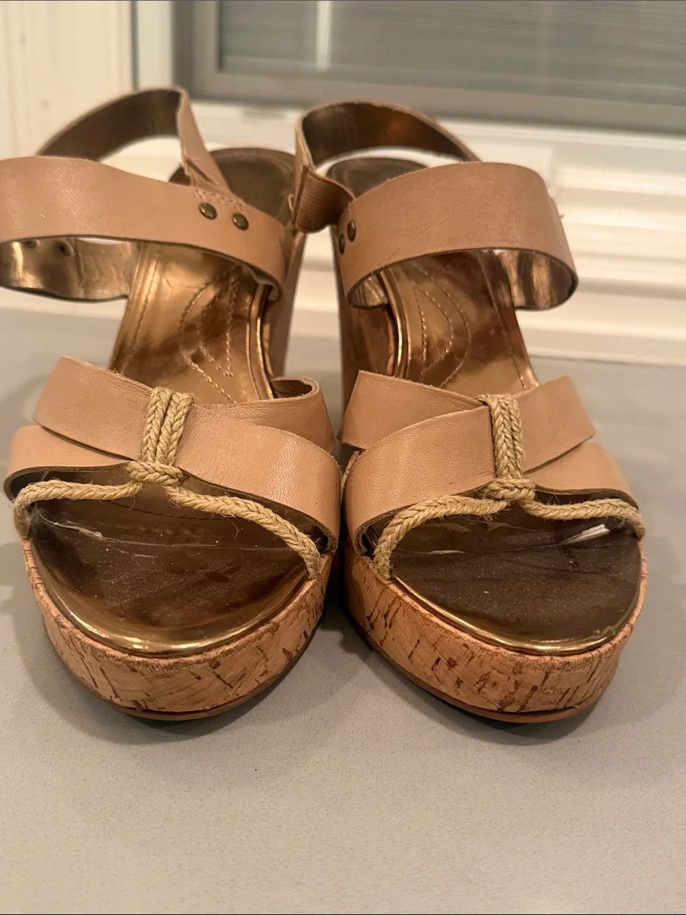 Tahari Tan Cork Wedge Sandals with Rope Accent Size 7.5